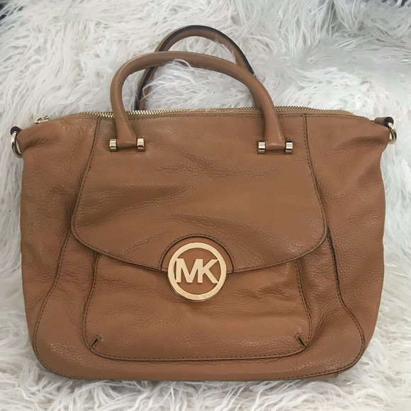 Michael Kors Satchel- Barely Used - Picture 1 of 6